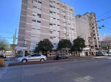 Departamento · 60m² · 5 Ambientes · Alquilo Departamento 2 Dorm., B° Alberdi