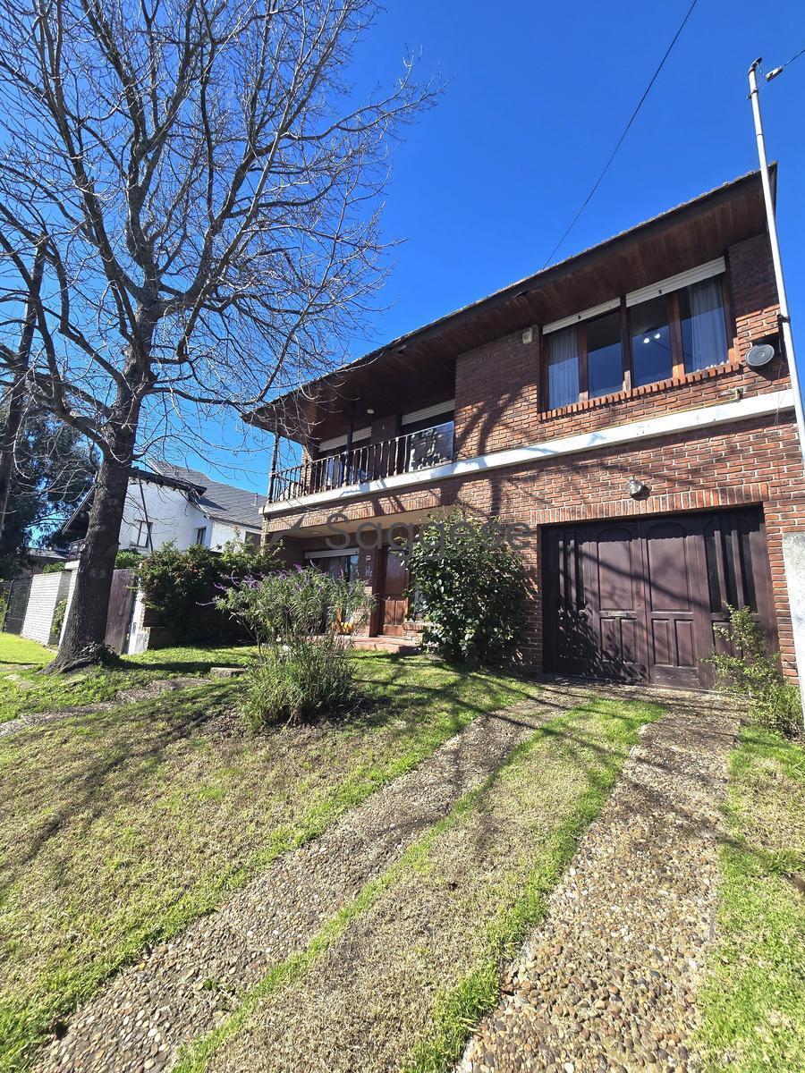 Venta casa 5 ambientes | barrio divino rostro