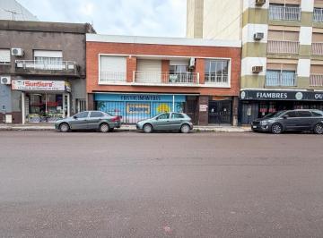 Casa · 185m² · 4 Ambientes · 1 Cochera · Casa - Bahia Blanca