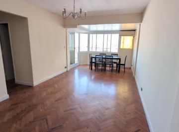 Departamento · 95m² · 6 Ambientes · Departamento Duplex, en Alquiler