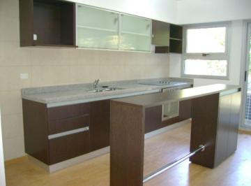 Departamento de 2 ambientes, Recoleta · Recoleta. 2 Amb Grandes. Al Frente. Excelente Estado!