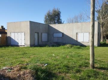 Casa de 3 ambientes, Chascomús · La Concordia Casa de 368 m²