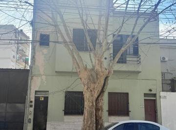 PH · 86m² · 3 Ambientes · PH en Caballito