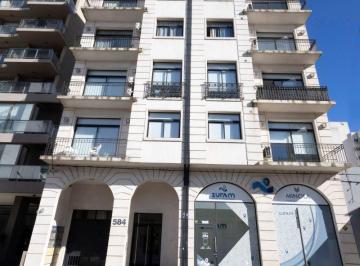 Local comercial de 2 ambientes, Tandil · Local de 42 m² Estilo Frances en Alquiler en Centro|tandil