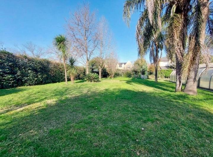 Terreno · 585m²