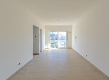 Departamento · 28m² · 1 Ambiente · 1 Cochera · Venta Departamento Monoambiente Luminoso en Martínez con Cochera