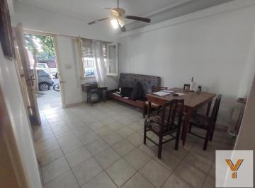 Casa · 60m² · 3 Ambientes · Casa en Alquiler - 2 Dorm. 1 Baño - 60 m - Villa Urquiza