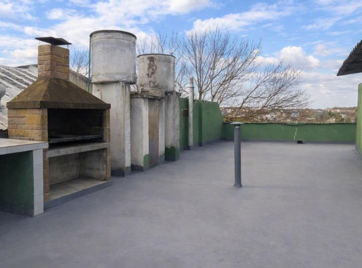 Casa · 460m² · 6 Ambientes · 1 Cochera