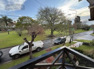 Casa · 100m² · 3 Ambientes · 1 Cochera · Duplex en Alquiler en Barrio Cerrado
