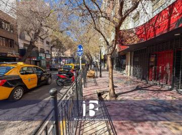 Edificio de 8 ambientes, Ciudad de Mendoza · Edificio en Calle Rivadavia. Ciudad de Mendoza
