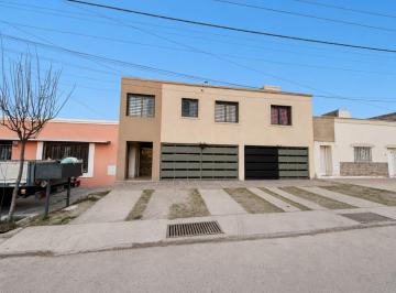 PH · 76m² · 4 Ambientes · 1 Cochera · Venta Departamento en Maipu