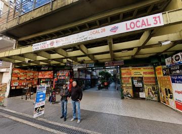Local comercial , San Nicolás · Local en Galeria de Dos Plantas