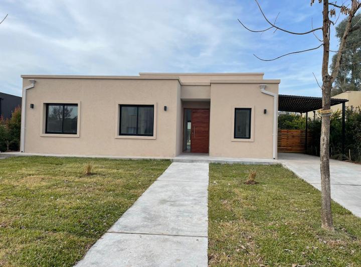 Casa · 135m² · 4 Ambientes