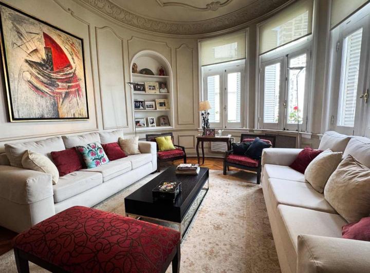 Departamento · 225m² · 6 Ambientes