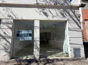 Local comercial · 48m² · 2 Ambientes · Local en Cipolletti
