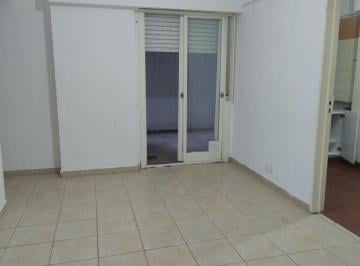 Departamento de 2 ambientes, Balvanera · Departamento de 45 m² en Alquiler. Sobre Av Rivadavia