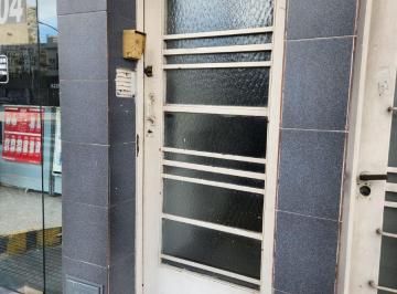Departamento de 3 ambientes, Villa General Mitre · PH en Alquiler 3 Amb 1 P por Escalera Sin Expensas