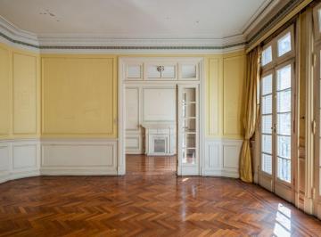 Departamento · 135m² · 4 Ambientes · Av Quintana y Montevideo