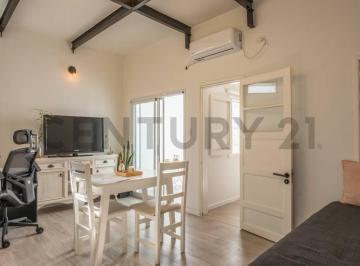 PH · 41m² · 2 Ambientes · PH 2 Ambientes con Vestidor y Patio – San Fernando