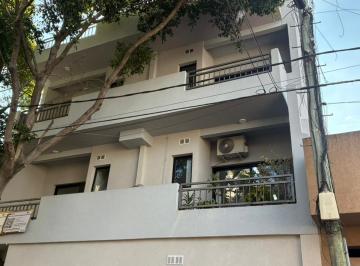 Departamento · 55m² · 3 Ambientes · Excelente Departamento de 3 Ambientes con Patio a Estrenar – Villa del Parque