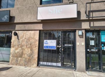 Local comercial , Malvinas Argentinas · Excelente Local en Alquiler a m de La Universidad Gral Sarmiento, Los Polvorines