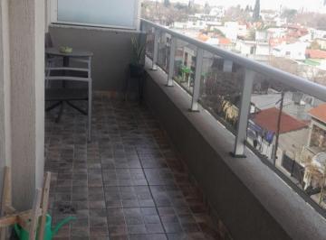 Departamento de 3 ambientes, Lanús · Departamento de 85 m² con 2 Dorm. en Venta en Remedios de Escalada