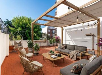 Casa · 381m² · 6 Ambientes · 1 Cochera · Dos Casas en Una: Ideal Para Dos Familias, en un Terreno Propio de 233 m²