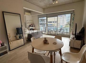 Departamento · 35m² · 1 Ambiente · Venta Monoambiente Balcón Corrido Luminoso Versatil Apto Crédito. A/prof. Avda. Córdoba 5700 Palemo.
