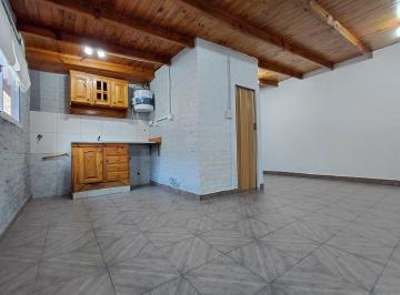 PH de 1 ambiente, Lomas de Zamora · Sin Expensas Casa en PH Interno 1 Amb C/ Patio C/ Recibos