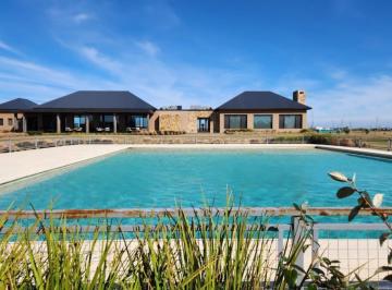 Terreno · 800m² · La Finca Country Club Venta Terreno 415 Luz Gas y Agrimensura Pagos