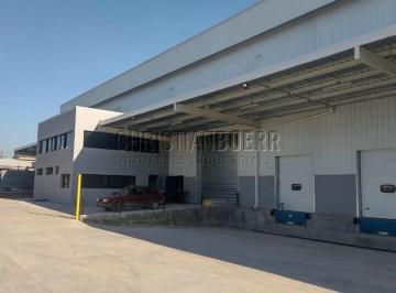 Bodega-Galpón · 3800m² · 1 Ambiente · 3.800 m Seminuevos en Complejo Sobre Au. Panam Casi R197