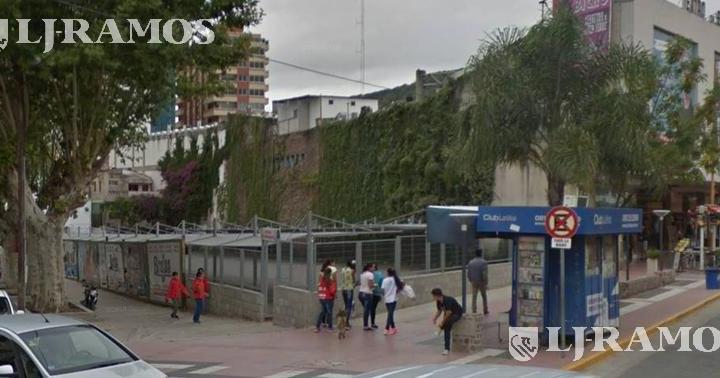 Local comercial · 2115m²