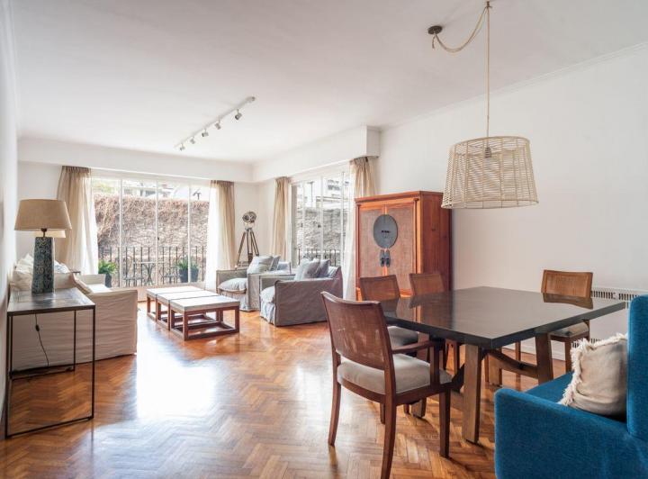 Departamento · 160m² · 5 Ambientes · 1 Cochera