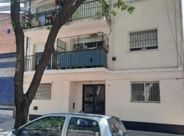 Departamento de 2 ambientes, Villa Ortuzar · Donado y Chorroarin, 1° X Escalera, 41 m, Ctfte, S/ Lum. Lc a Balcón