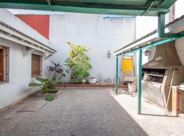 Casa de 3 ambientes, La Matanza · Alquiler de Casa de Dos Ambientes Muy Amplios con Dependencia, Patio y Cochera en Paso 2400, Lomas D