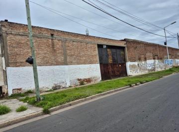 Bodega-Galpón , Avellaneda · Amplio Predio Para Playa de Camiones