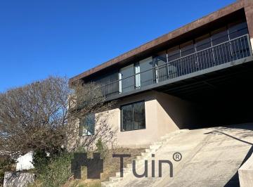 Casa · 280m² · 6 Ambientes · 2 Cocheras · Casa en Barrio Privado El Rodeo