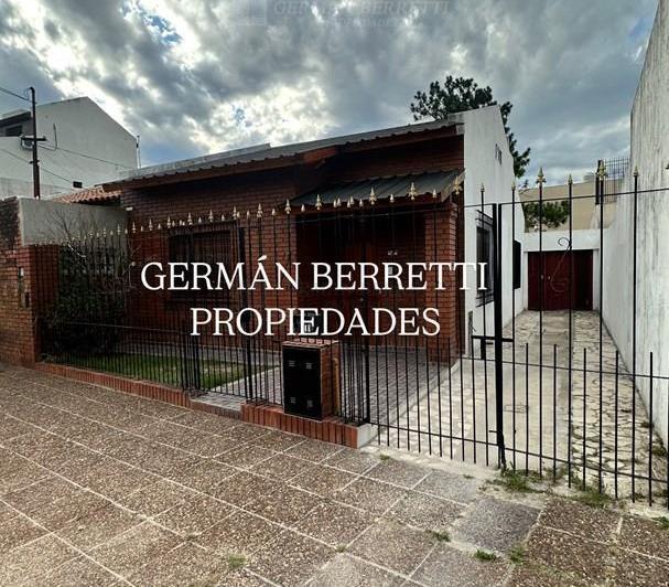 Casa · 140m² · 3 Ambientes · 1 Cochera