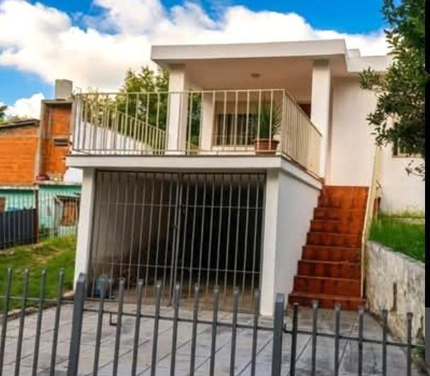 Casa · 100m² · 3 Dormitorios · 1 Cochera