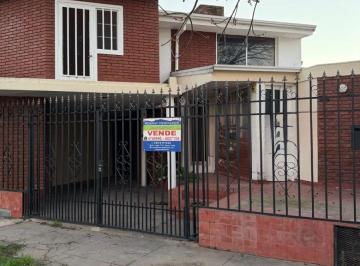 Casa de 5 ambientes, Santo Tomé · Casa en Venta en Santo Tome, Santa Fe