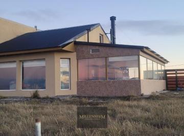 Casa · 200m² · 5 Ambientes · Casa en B° Murtillar | Rio Grande