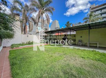 Departamento de 3 ambientes, Villa Urquiza · Apto Credito Departamento 3 Amb PH Duplex Jardin Patio Quincho Parrilla Profesional Villa Urquiza