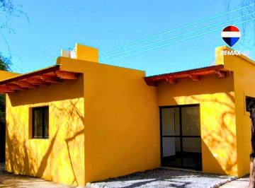Casa · 45m² · 2 Ambientes · 1 Cochera · Casa Venta a Estrenar Cafayate Posibilidad Permuta