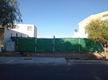 Terreno , La Colonia · Lote Barrio Privado Verde Blanco