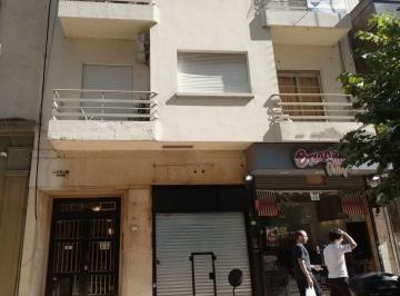 Oficina comercial · 54m² · Alquiler Oficina 3 Amb. Balcón Al Frente Monserrat
