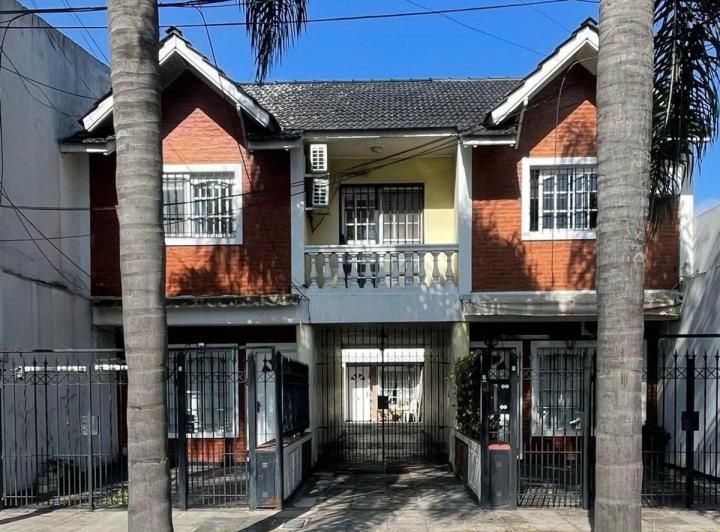 Casa · 73m² · 4 Ambientes · 1 Cochera