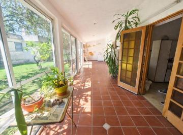 Casa · 168m² · 4 Ambientes · 3 Cocheras · Venta Casa B Panamericano