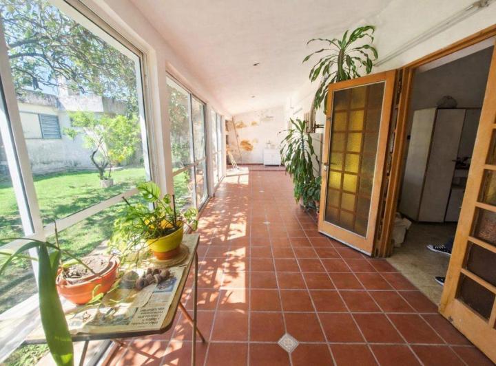 Casa · 168m² · 4 Ambientes · 3 Cocheras