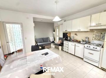 PH · 71m² · 3 Ambientes · PH en Alquiler Sin Expensas