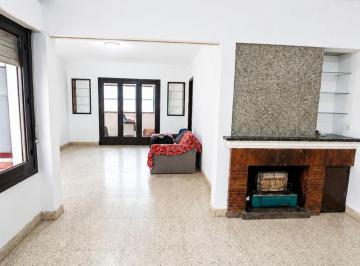 Departamento · 135m² · 7 Ambientes · Alquiler Dpto Centrico 3 Dorm y Dependencias